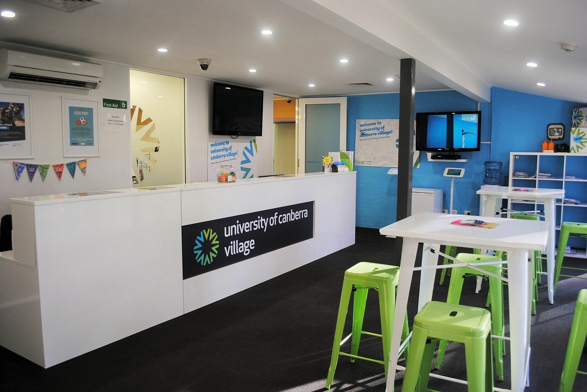 Unilodge @ Uc Short Stays Canberra Buitenkant foto